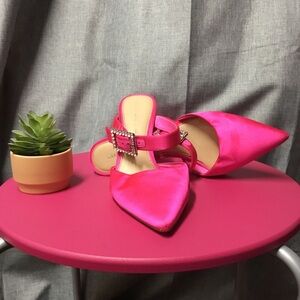 Gianni Bini Pink Heels